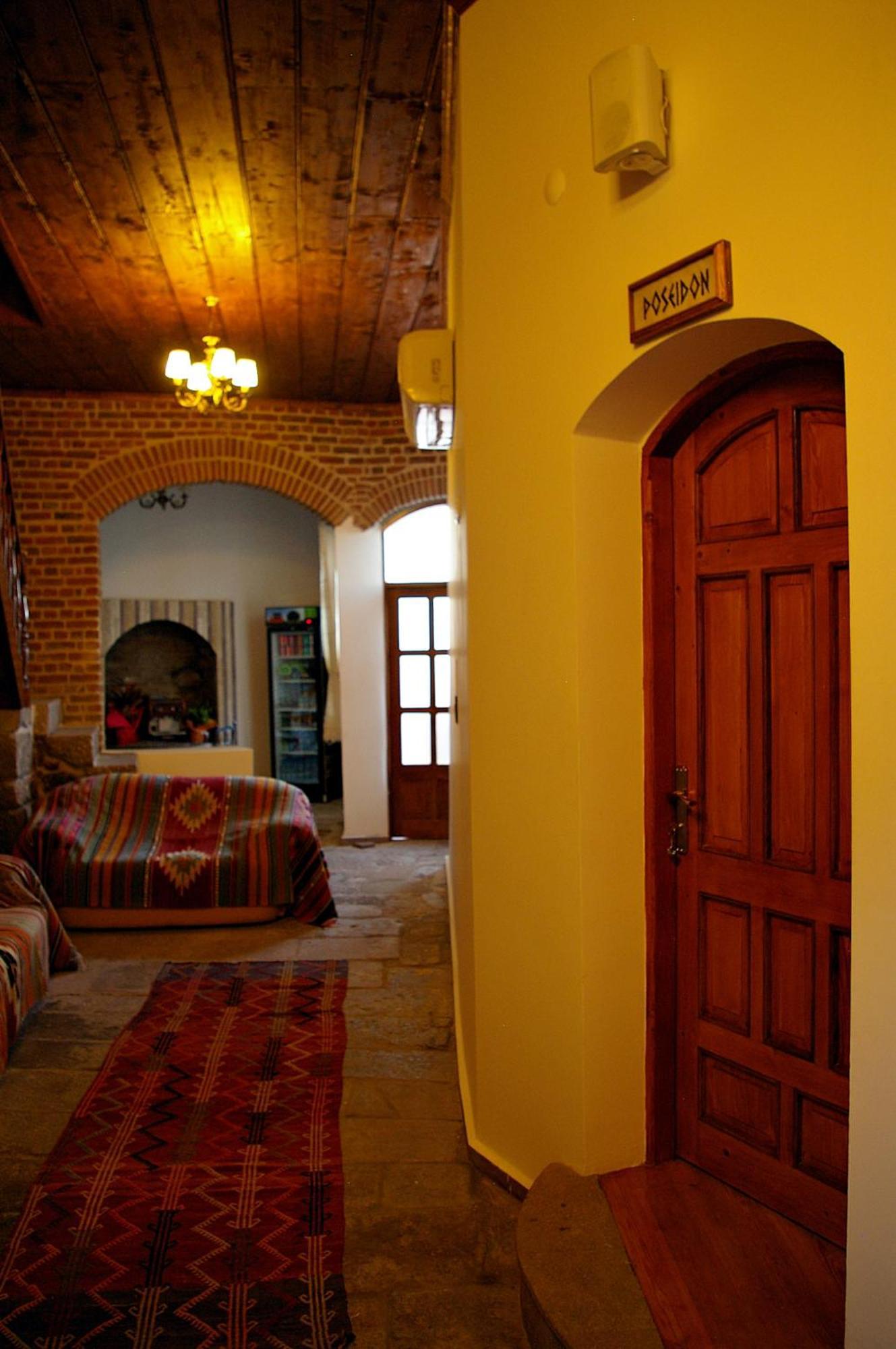 Hera Hotel Bergama Esterno foto