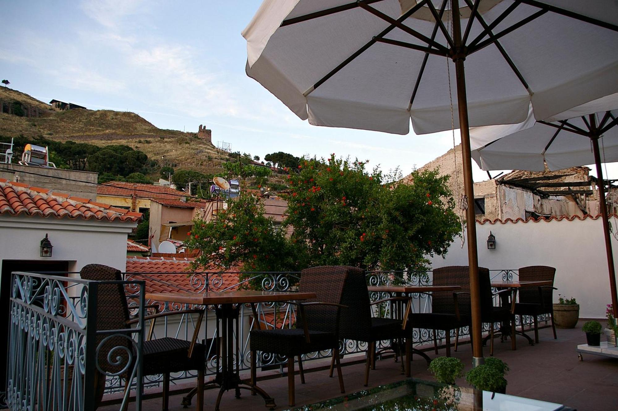 Hera Hotel Bergama Esterno foto