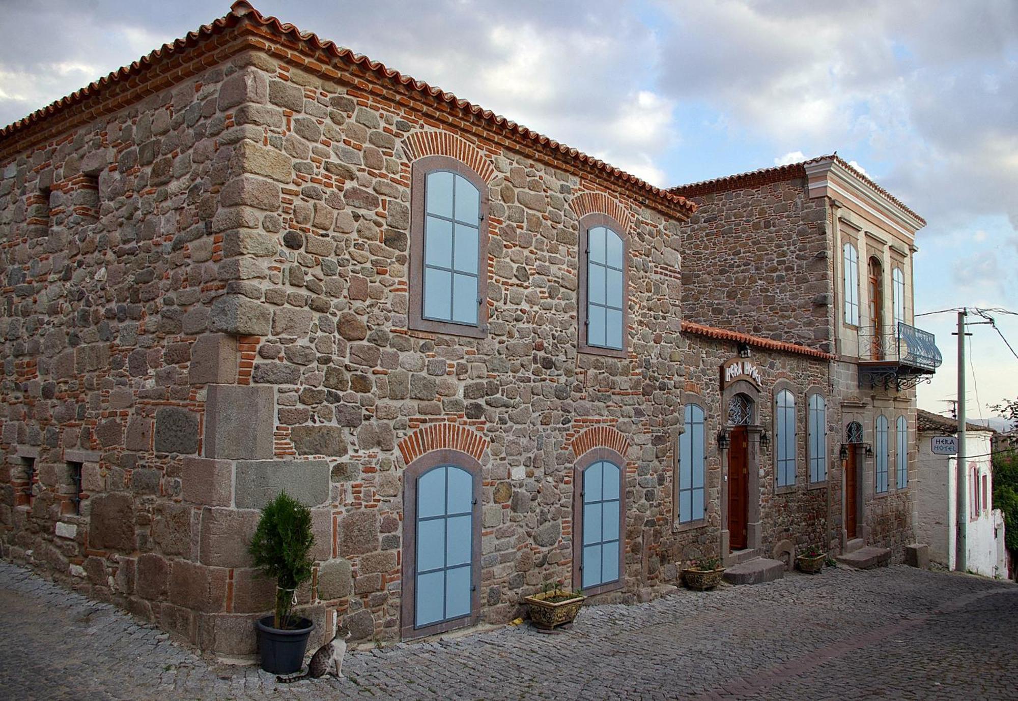 Hera Hotel Bergama Esterno foto
